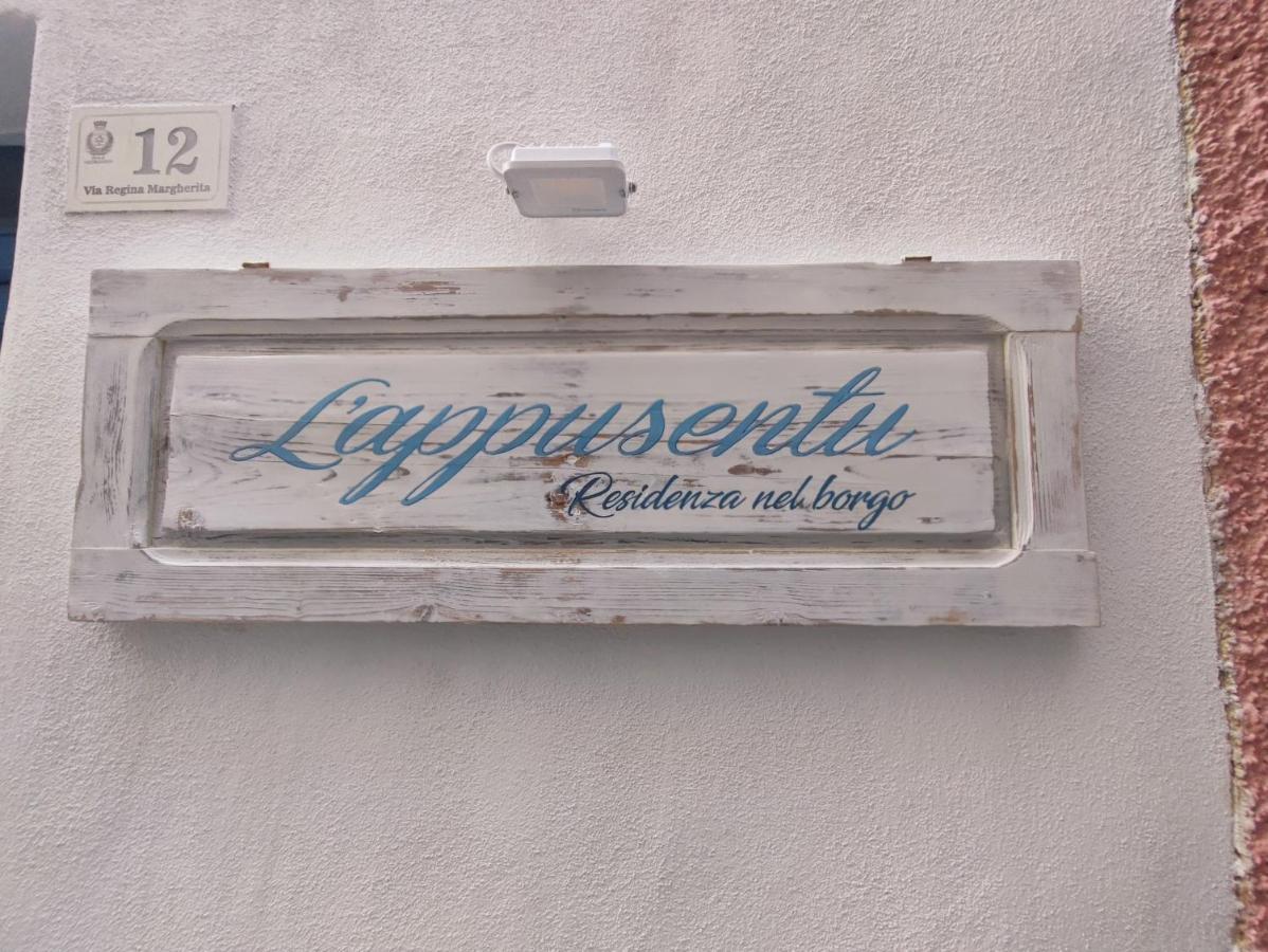 Residenza Nel Borgo L'Appusentu Bed & Breakfast กัสเตลซาร์โด ภายนอก รูปภาพ