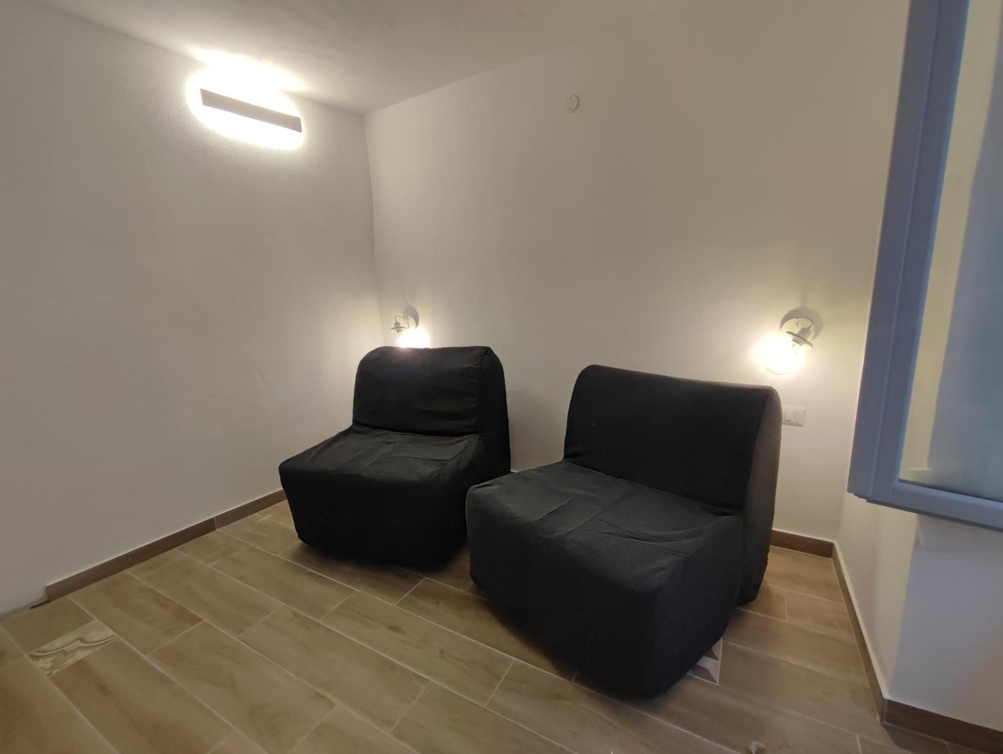 Residenza Nel Borgo L'Appusentu Bed & Breakfast กัสเตลซาร์โด ภายนอก รูปภาพ